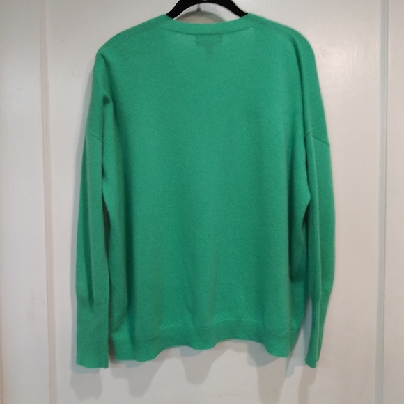 J. Crew Italian Cashmere Boyfriend V-Neck Sweater - Picture 6 of 7